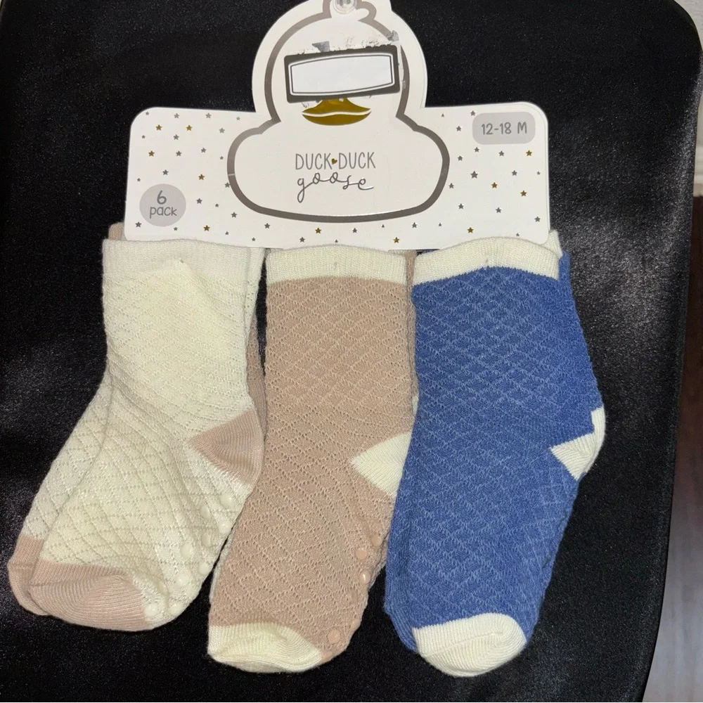 Duck Duck Goose Kids' Cozy Socks 6-Pack - Cream, Tan, and Blue